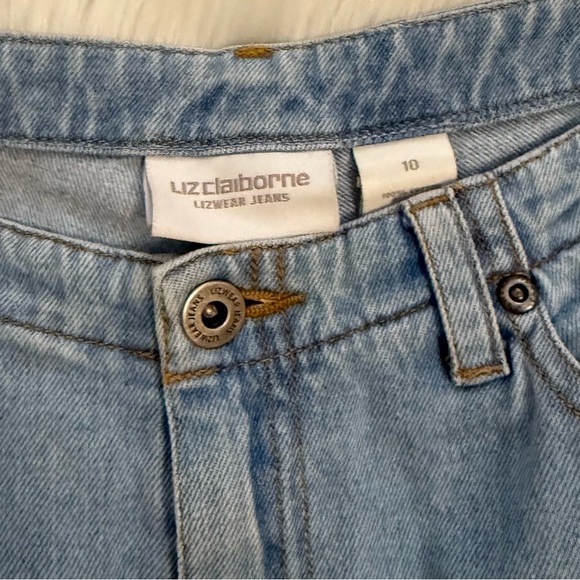 Liz Claiborne 90’s Light Blue Denim Women's Mom Shorts 10 - Picture 3 of 6